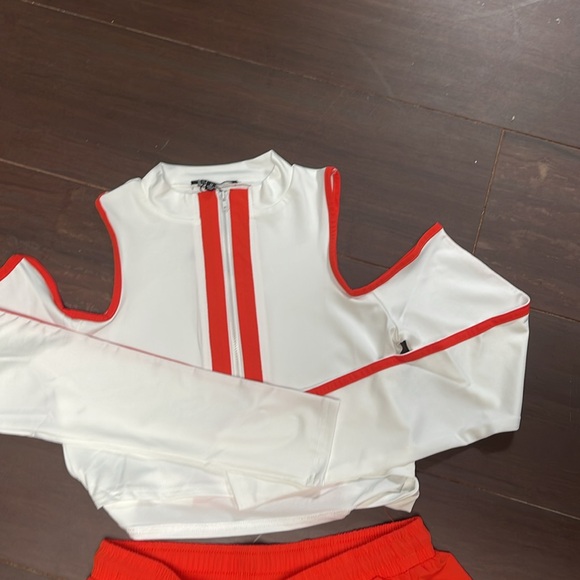 NWT Cargo Pant & Longsleeve Crop Top Boutique Set Orange - Picture 6 of 7